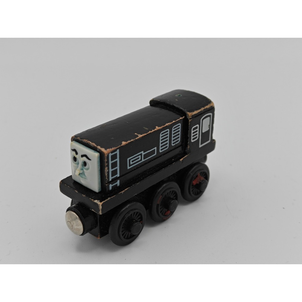 Thomas & Friends Wooden Railway Diesel Black Locomotive Magnetic Train Toy